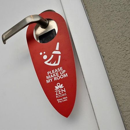 Zen Rooms Panembahan Kraton 요그야카르타 외부 사진