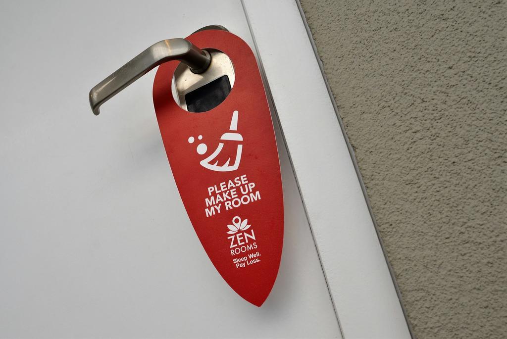 Zen Rooms Panembahan Kraton 요그야카르타 외부 사진