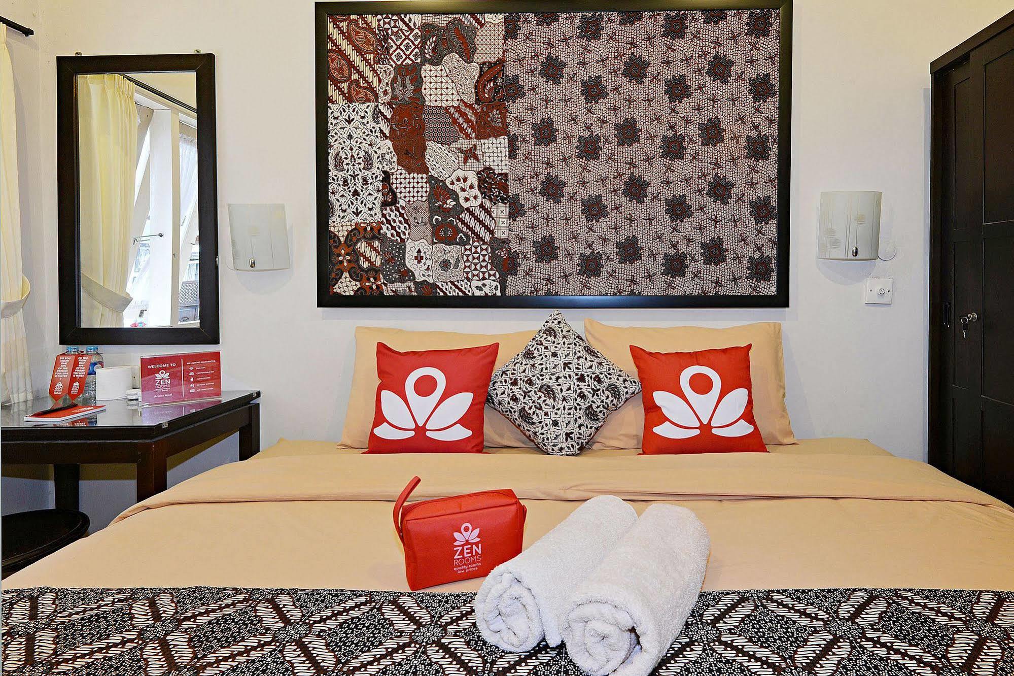 Zen Rooms Panembahan Kraton 요그야카르타 외부 사진